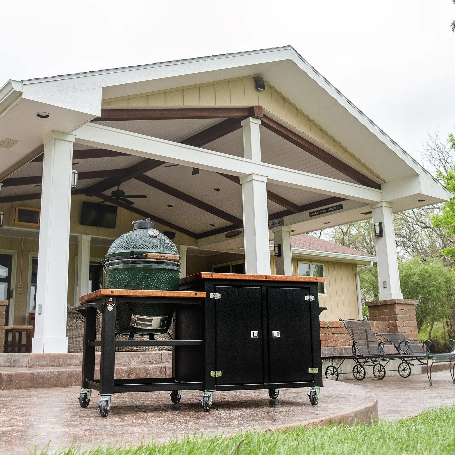 Big green on sale egg carts